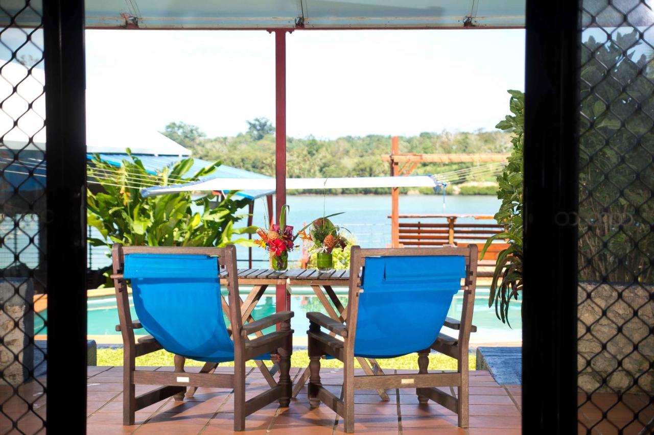 Retreat Seaside Hostel Port Vila Exterior photo