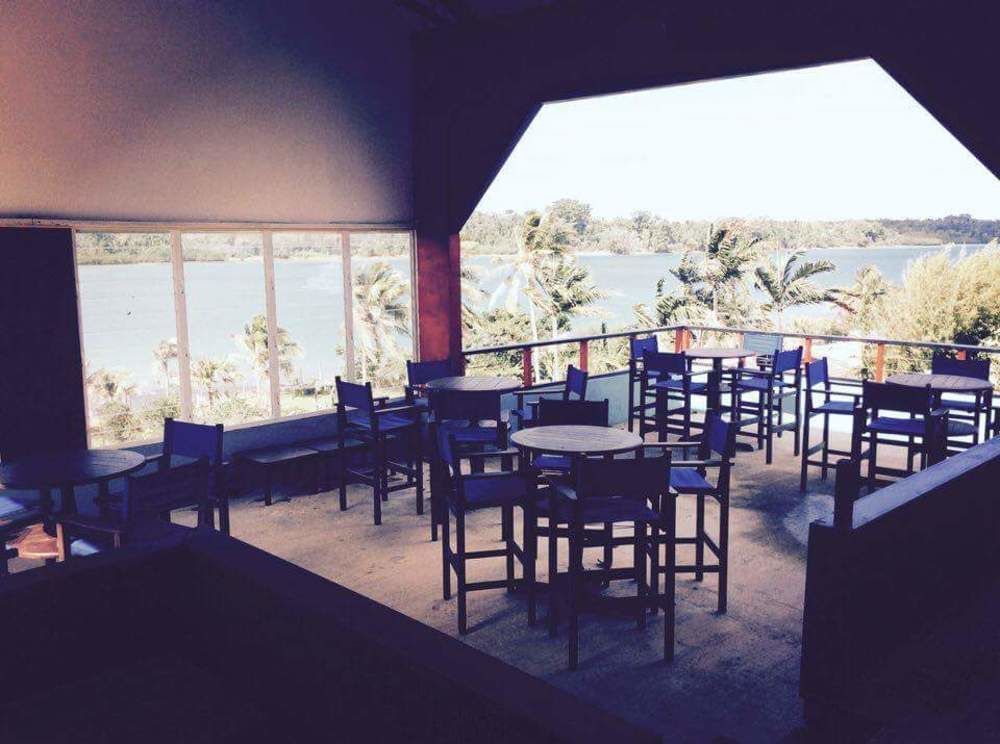 Retreat Seaside Hostel Port Vila Exterior photo